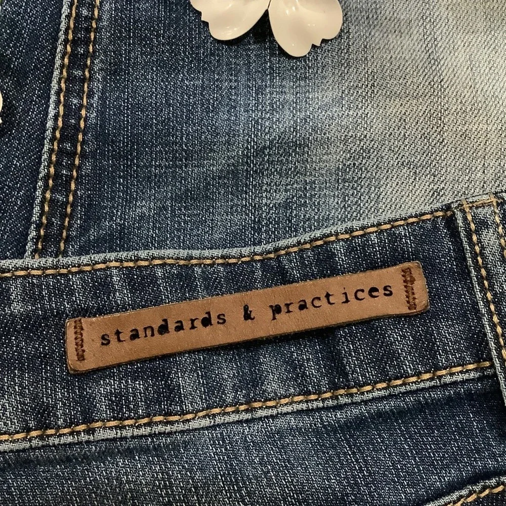 Standards & Practices Ripped Straight Leg Jeans Medium Wash Distressed Crinkle - Picture 11 of 16